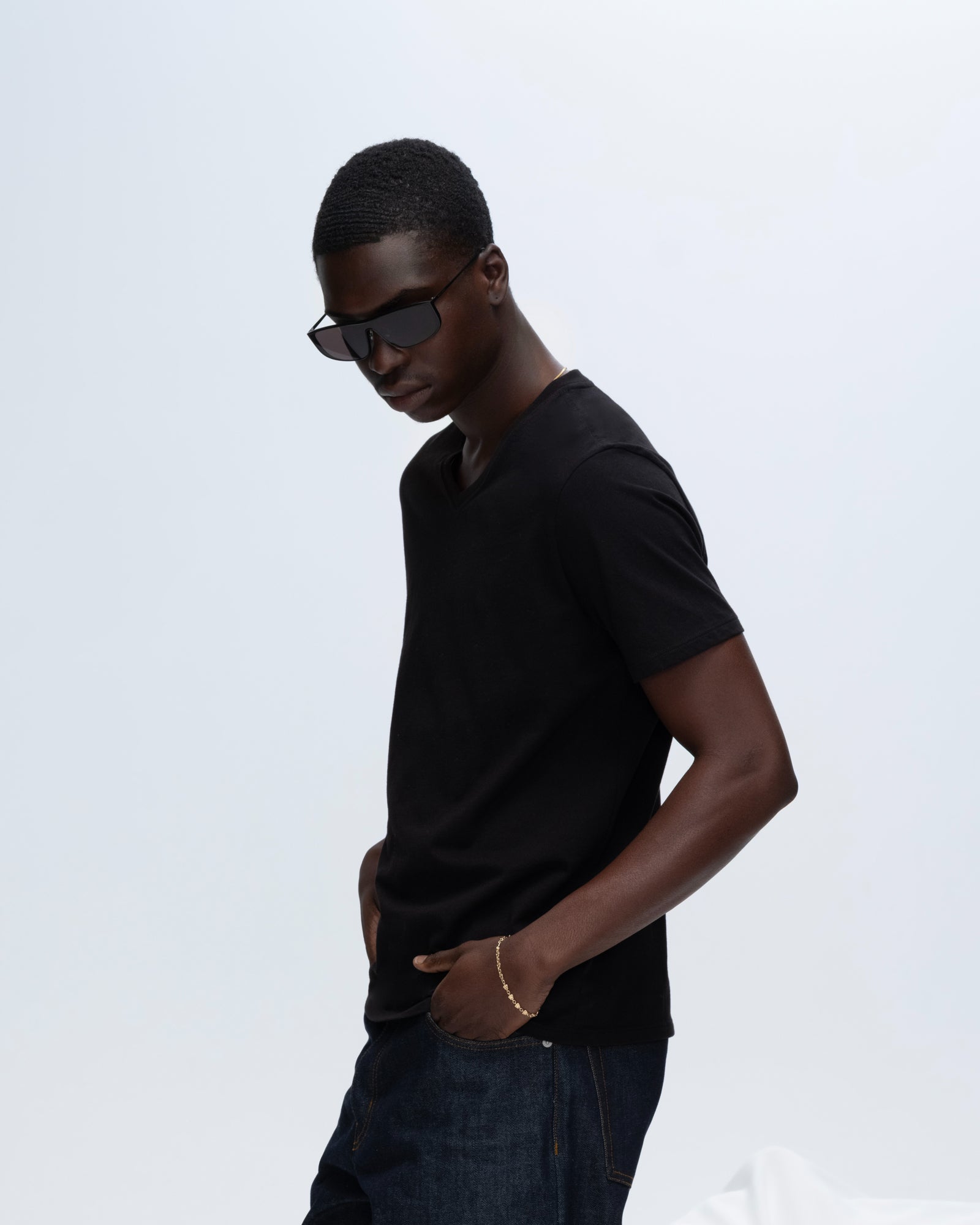 AM4061-GAB-BLACK-MODEL_027_022025_a6c1cb22-cc76-46af-83ca-69b053559b94 Classic Jersey V-Neck Tee - Black - Image 1